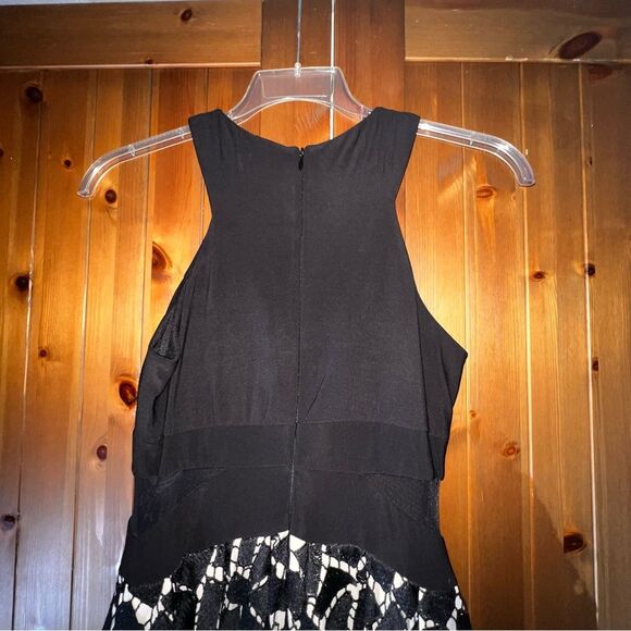 AQUA Black & White Fit and Flare Sleeveless Dress – Size 6 - Picture 4 of 6
